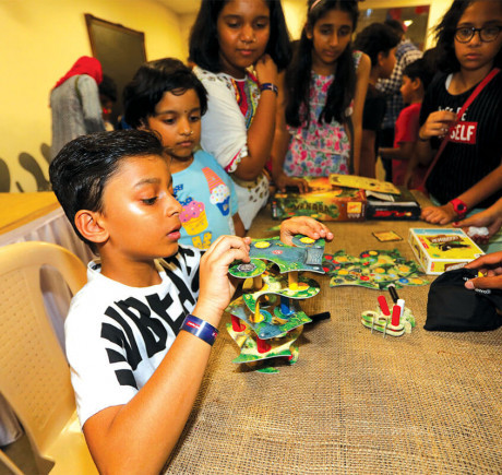 Rustomjee - Uptown Urbania